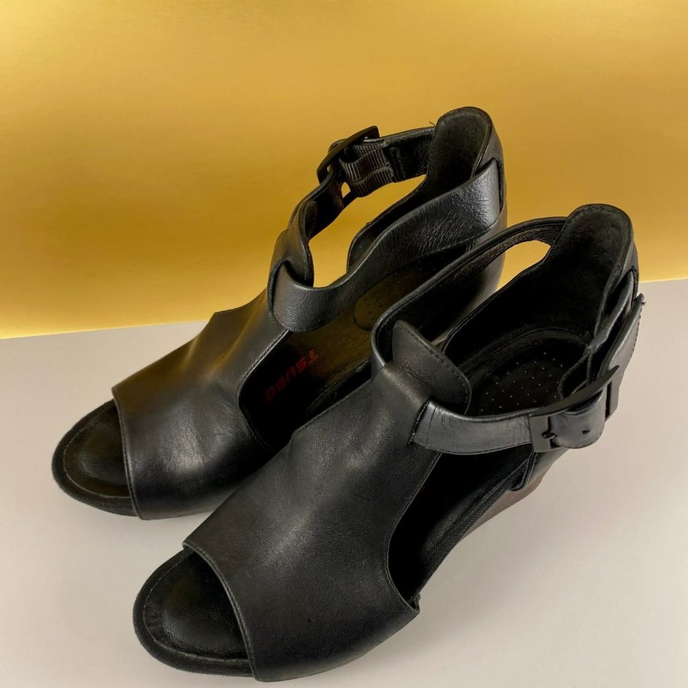 Tsubo Nancie Black Platform Leather Wedge Size 7